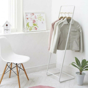 Simple Freestanding Jacket Organizer